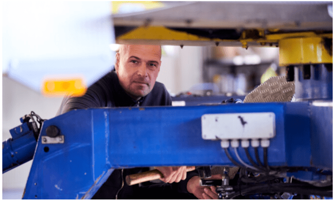 Servisní technik / Výjezdní technik pracovních plošin – Hradec Králové